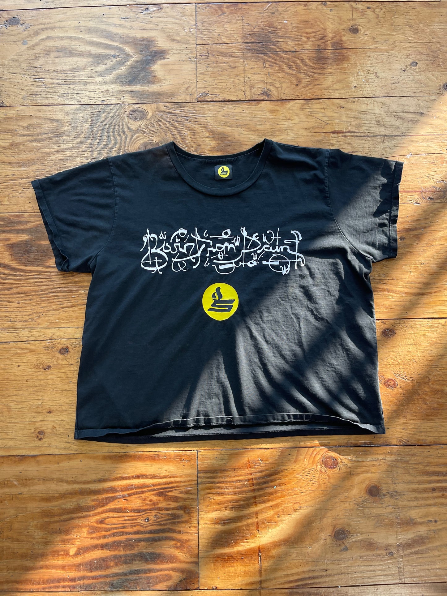 Arabic tee (L)