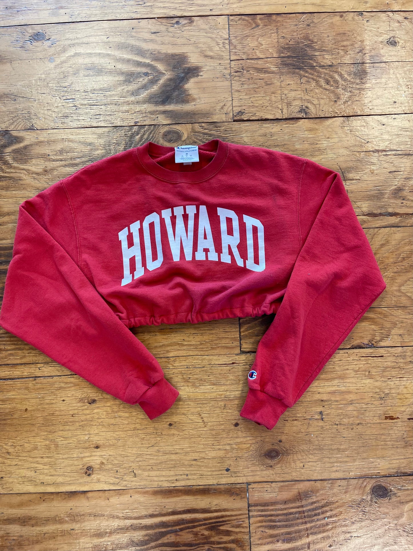 Women's Howard sweatshirt crop top (size M)