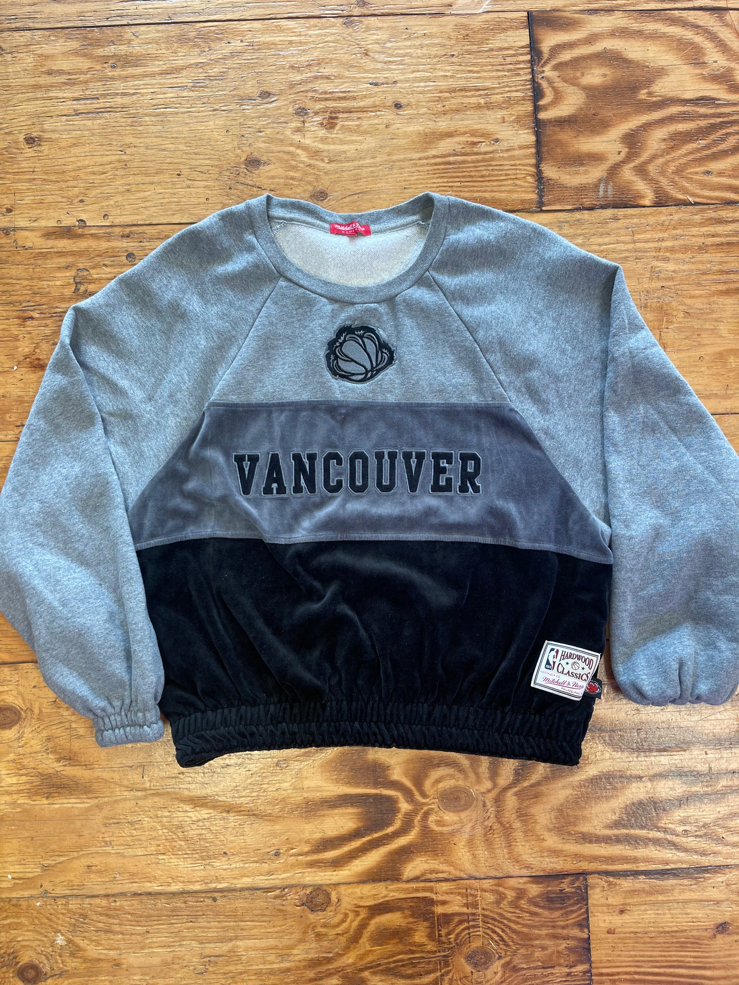 Vancouver Sweater (L)
