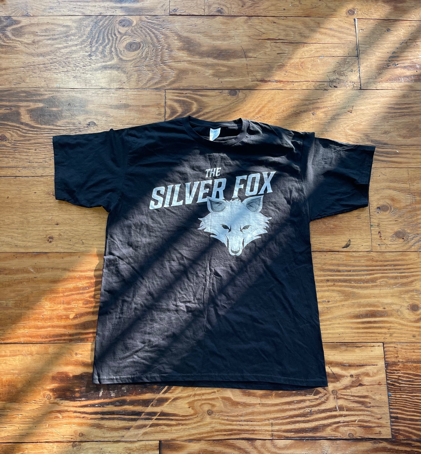 The silver fox tee (XL)