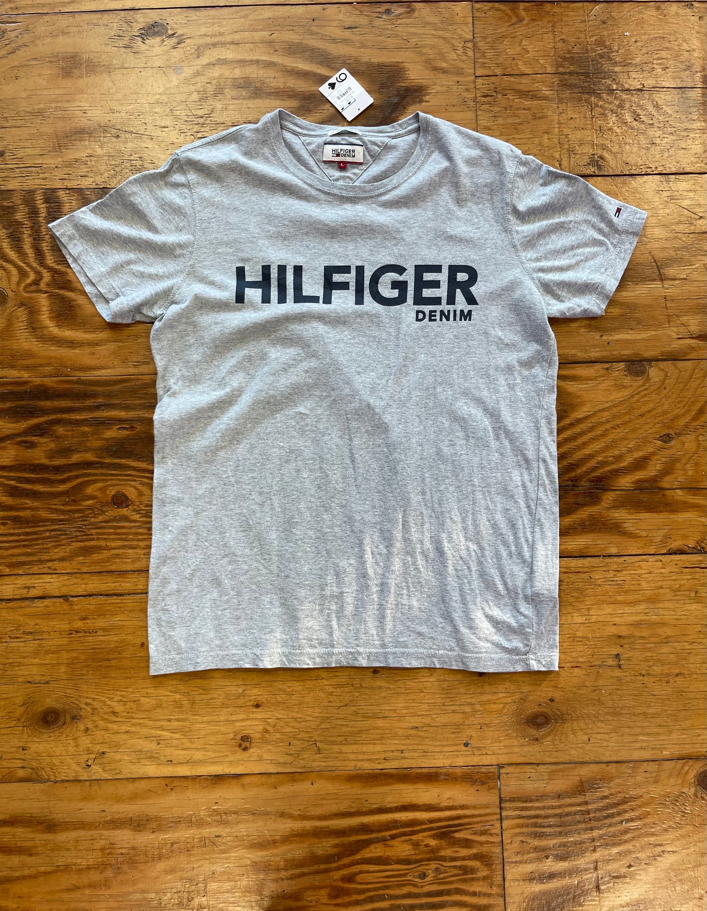 Hilfiger Denim tee (L)